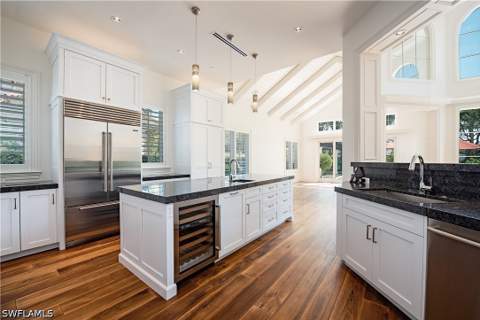 7100 Verde Way, Naples FL - photo 8 of 18