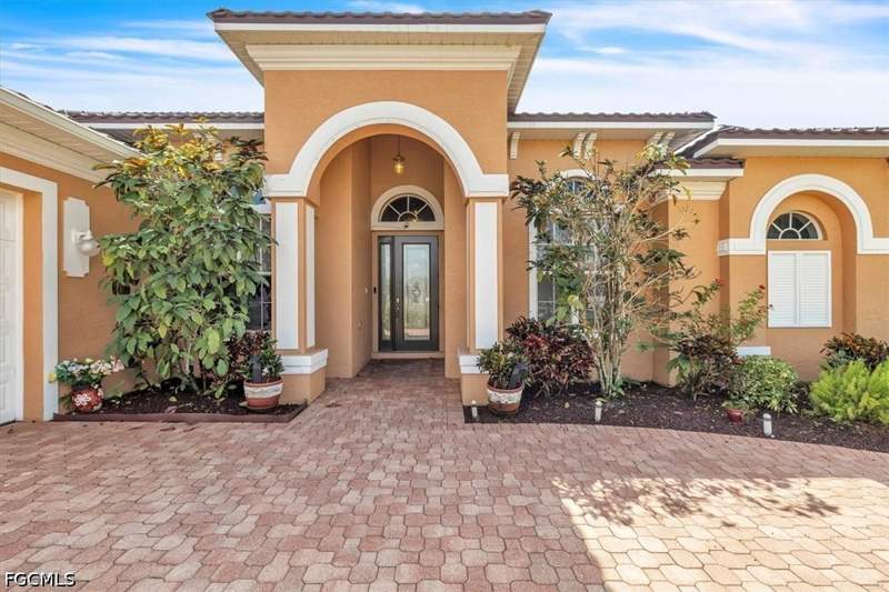 5 bedroom SingleFamilyResidence at 1212 SW 26th St, Cape Coral, Cape Coral — photo 5