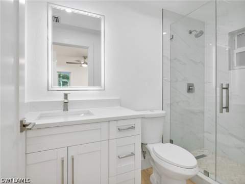 16 Kings Rd A16, Naples FL - photo 21 of 36