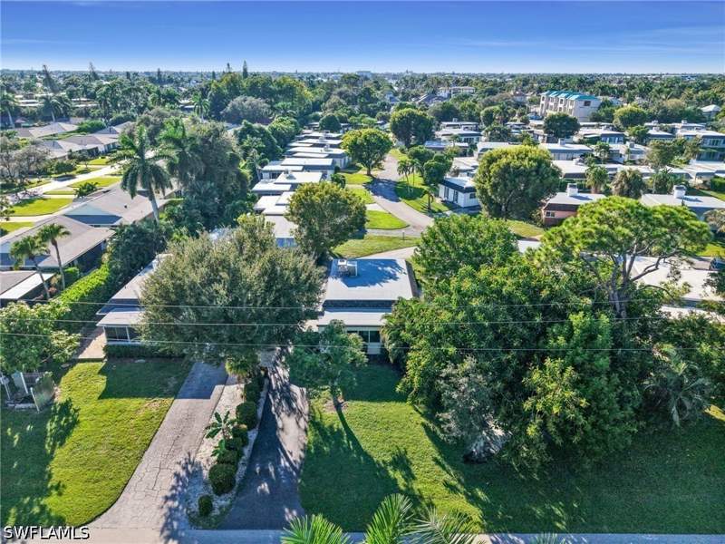 2 bedroom Attached at 16 Kings Rd A16, Royal Park Villas, Naples — photo 5