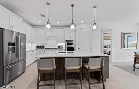3057 Weston Manor Dr, Alva FL - photo 7 of 9