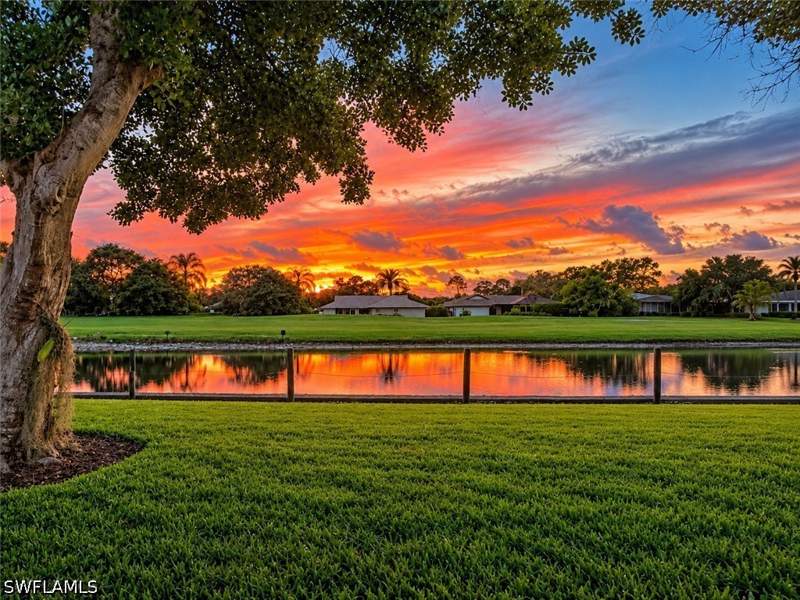 2 bedroom Condominium at 1037 Forest Lakes Dr 8D, Forest Lakes, Naples — photo 4