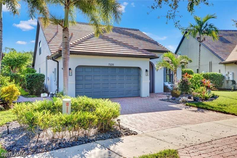 3 bedroom SingleFamilyResidence at 7235 Live Oak Dr, Winding Cypress, Naples — photo 4