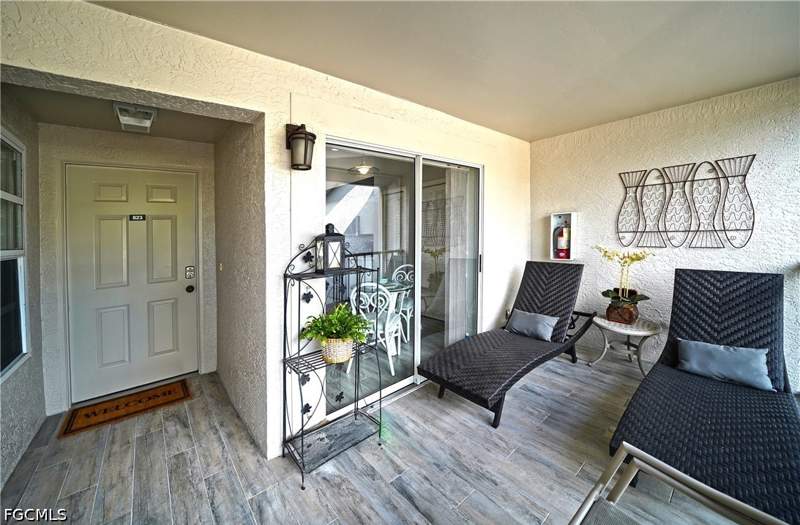 2 bedroom Condominium at 14520 Hickory Hill Ct 823, Verandas, Fort Myers — photo 5