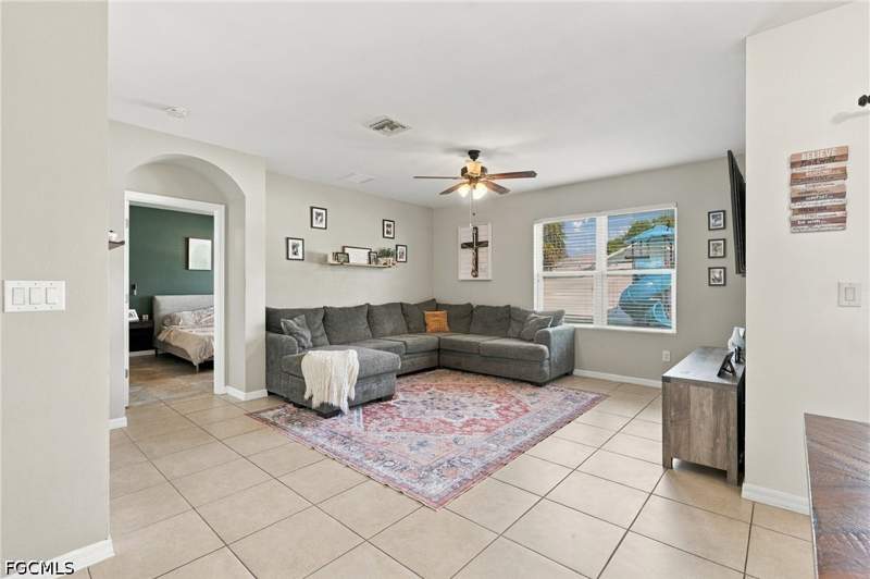 4 bedroom SingleFamilyResidence at 4317 SW 9th Pl, Cape Coral, Cape Coral — photo 5