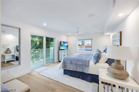 3000 Gulf Shore Blvd N 307, Naples FL - photo 21 of 36