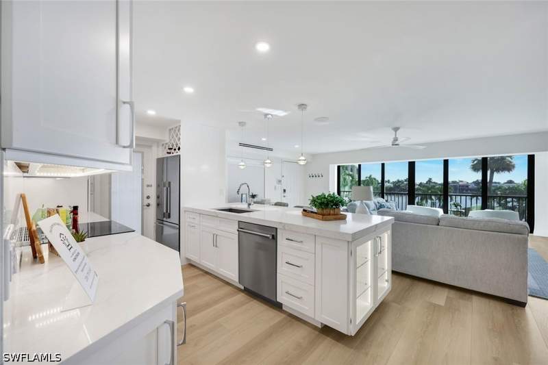 3 bedroom Condominium at 3000 Gulf Shore Blvd N 307, Harbour Cove, Naples — photo 5