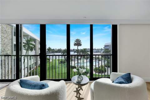3000 Gulf Shore Blvd N 307, Naples FL - photo 8 of 36