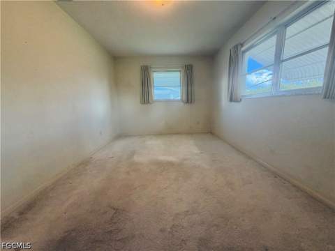 1419 Kimdale St E, Lehigh Acres FL - photo 16 of 47