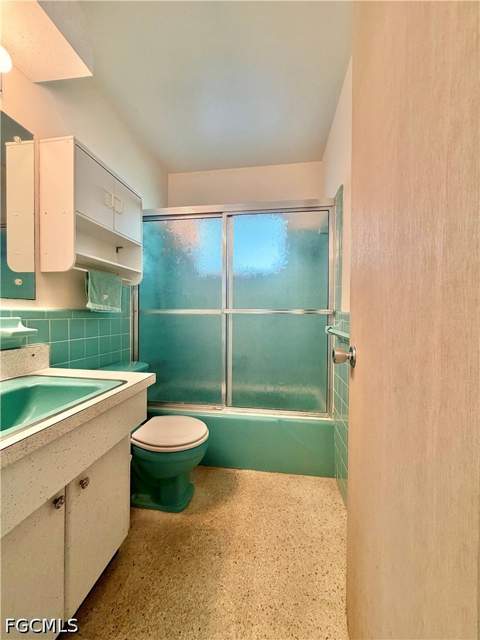 1419 Kimdale St E, Lehigh Acres FL - photo 23 of 47