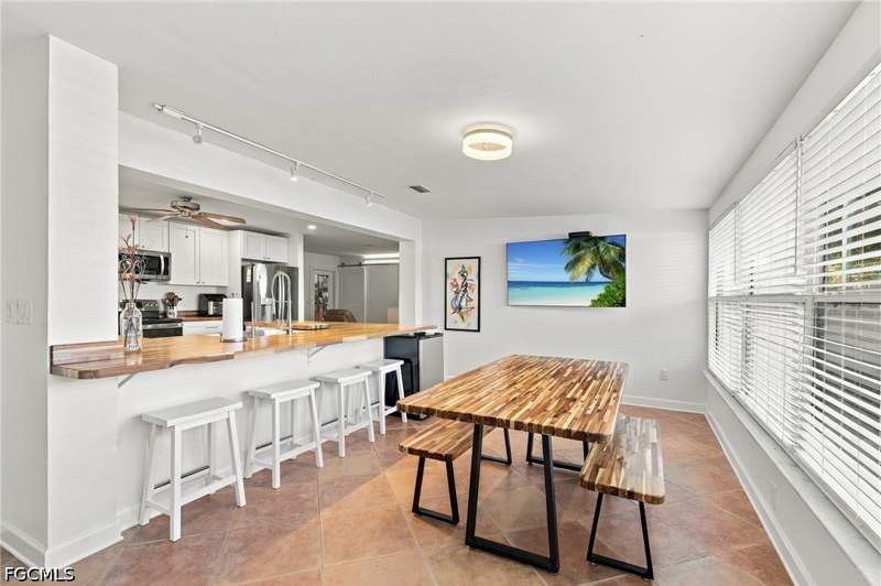2 bedroom SingleFamilyResidence at 5654 Natoma Dr, Natoma Park, Fort Myers — photo 4