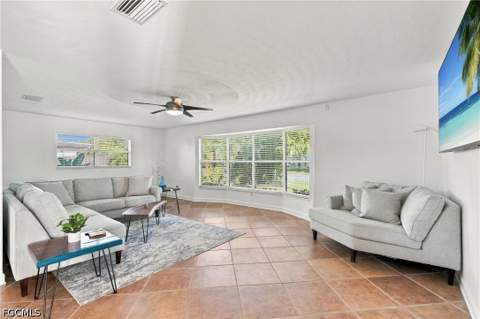 5654 Natoma Dr, Fort Myers FL - photo 9 of 31