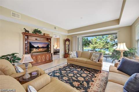 6433 Legacy Cir 1302, Naples FL - photo 10 of 50