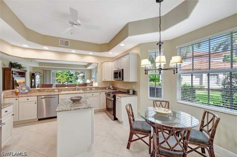 6433 Legacy Cir 1302, Naples FL - photo 18 of 50