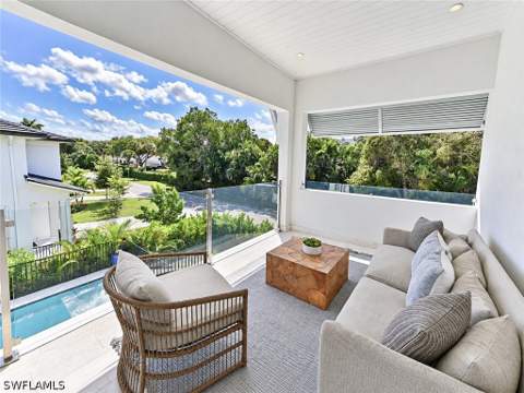 9100 Vanderbilt Dr, Naples FL - photo 23 of 47