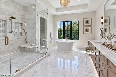 9100 Vanderbilt Dr, Naples FL - photo 24 of 47