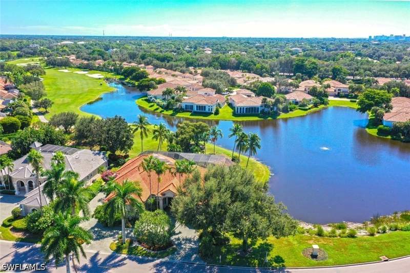 3 bedroom SingleFamilyResidence at 1328 Wood Duck Trl, Arbors At Pelican Marsh, Naples — photo 5