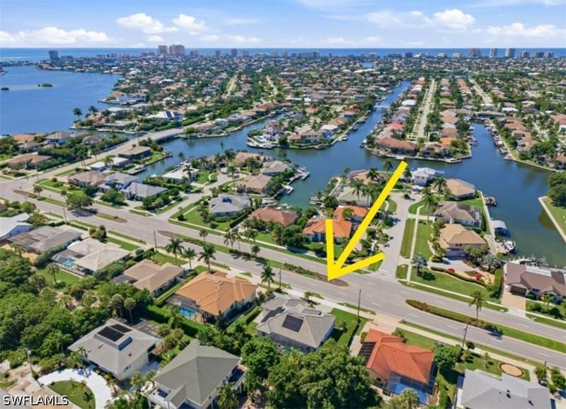 3 bedroom SingleFamilyResidence at 423 S Barfield Dr, Marco Beach, Marco Island — photo 3