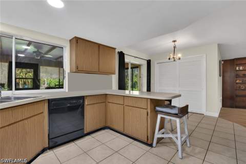 340 Pollywog Pt, Labelle FL - photo 9 of 37