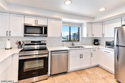 26131 Hickory Blvd 10B, Bonita Springs FL - photo 16 of 29