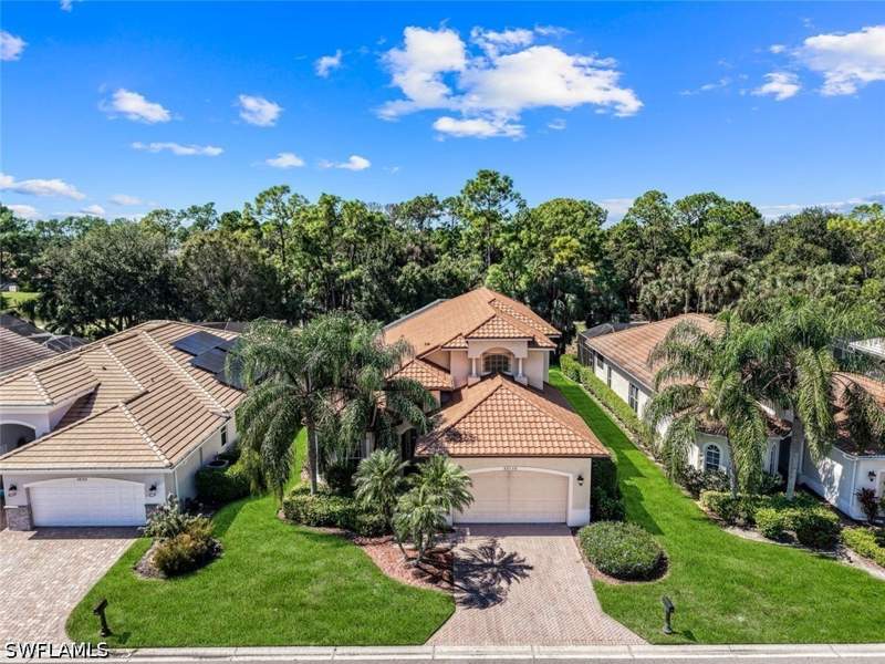 4 bedroom SingleFamilyResidence at 28130 L Burton Fletcher Ct, Hunters Ridge, Bonita Springs — photo 2