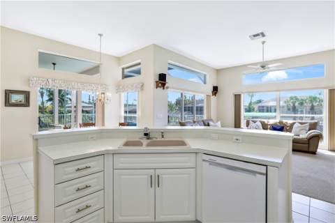 5561 Harborage Dr, Fort Myers FL - photo 11 of 32