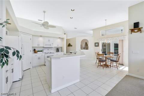 5561 Harborage Dr, Fort Myers FL - photo 12 of 32