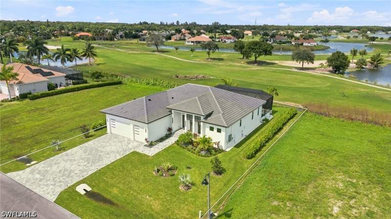 4 bedroom SingleFamilyResidence at 18432 Royal Hammock Blvd, Royal Palm Golf Estates, Naples — photo 5