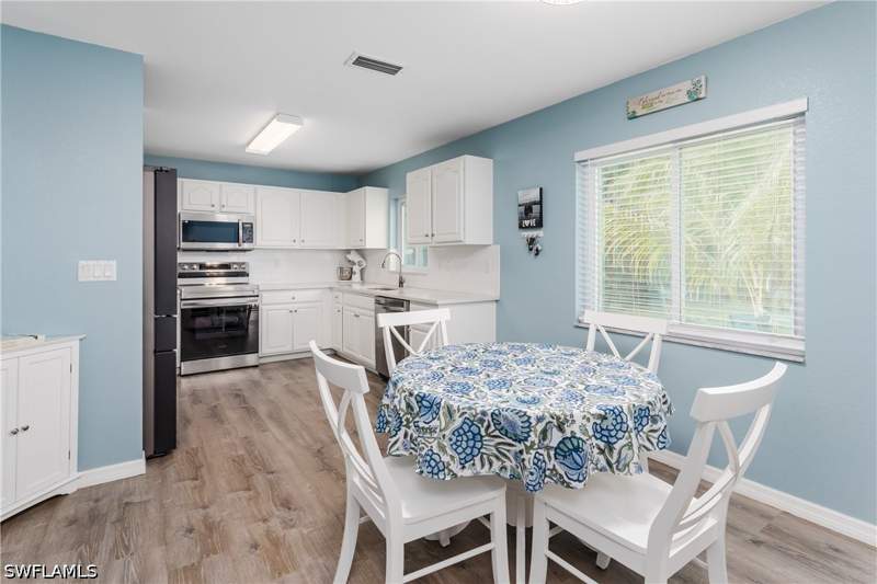 3 bedroom SingleFamilyResidence at 4475 18th St NE, Golden Gate Estates, Naples — photo 2