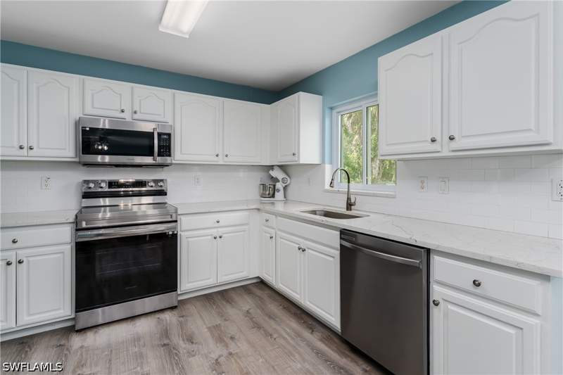 3 bedroom SingleFamilyResidence at 4475 18th St NE, Golden Gate Estates, Naples — photo 3