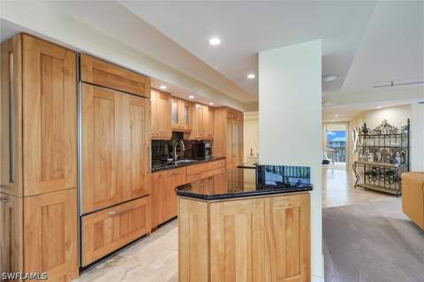 1275 Gulf Shore Blvd N 601, Naples FL - photo 18 of 33
