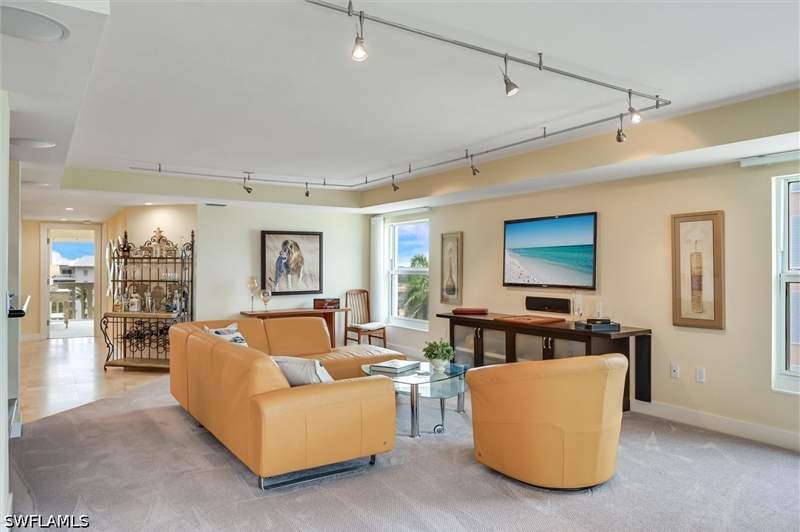3 bedroom Condominium at 1275 Gulf Shore Blvd N 601, Colonial Club, Naples — photo 4
