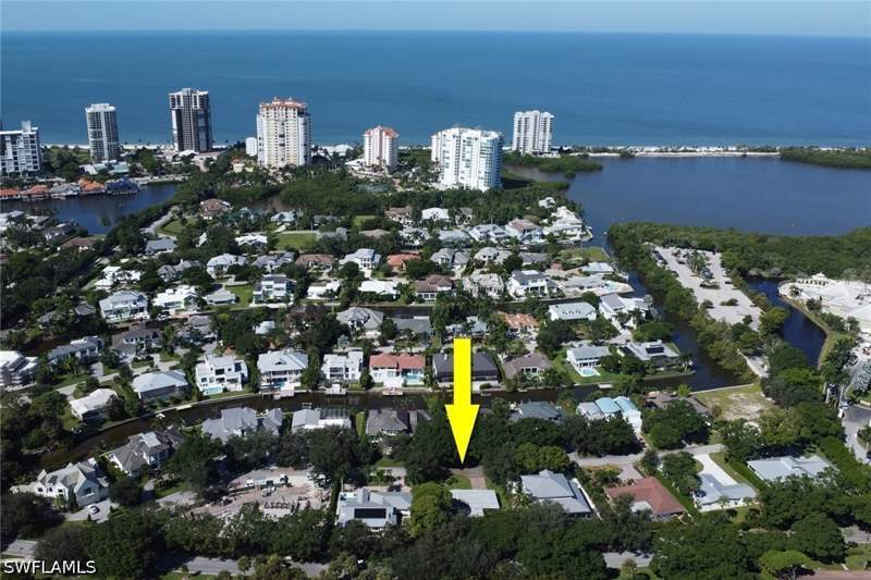 2 bedroom SingleFamilyResidence at 5150 Sand Dollar Ln, Seagate, Naples — photo 2