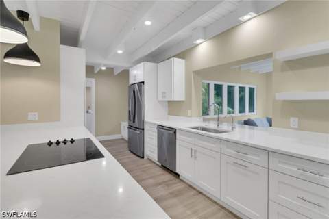 5150 Sand Dollar Ln, Naples FL - photo 8 of 34