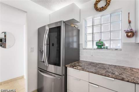 4895 Bonita Beach Rd 302, Bonita Springs FL - photo 10 of 45