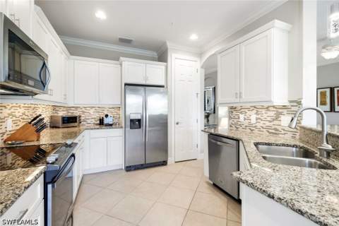 12045 Covent Garden Ct 2101, Naples FL - photo 14 of 42