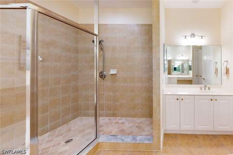 9086 Cascada Way 202, Naples FL - photo 15 of 50