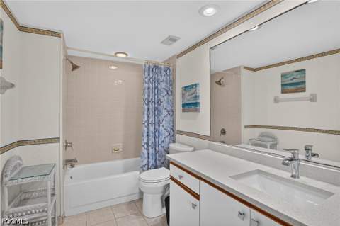267 Deerwood Cir 2, Naples FL - photo 22 of 52