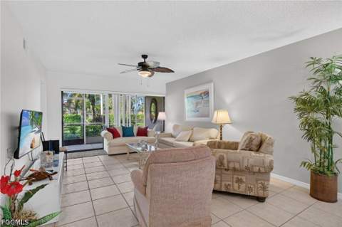 267 Deerwood Cir 2, Naples FL - photo 8 of 52