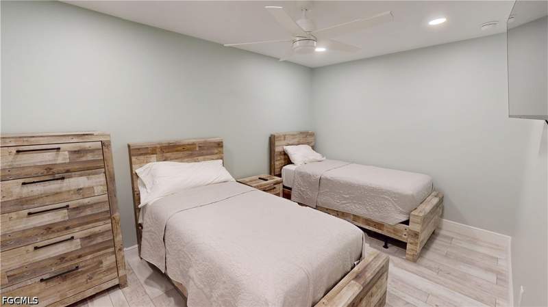 4 bedroom SingleFamilyResidence at 16005 Buccaneer St, Knights Bokeelia Isle, Bokeelia — photo 4