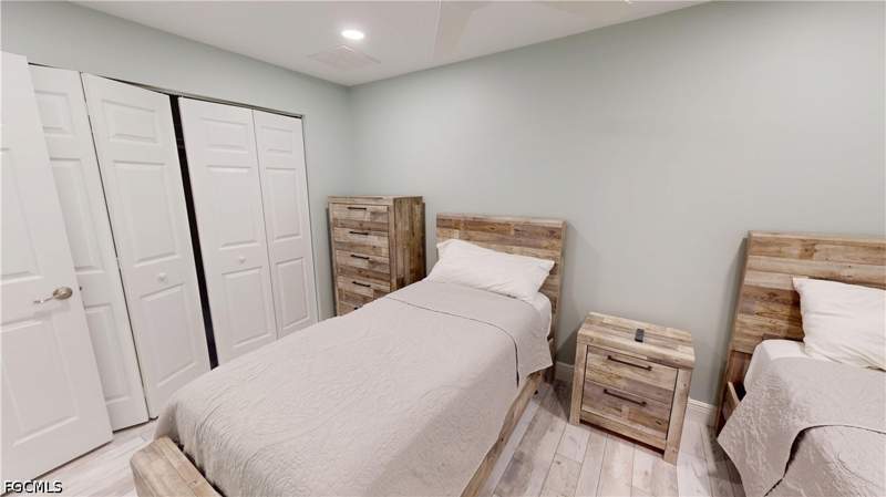4 bedroom SingleFamilyResidence at 16005 Buccaneer St, Knights Bokeelia Isle, Bokeelia — photo 5