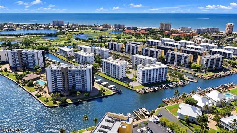2 bedroom Condominium at 4331 Bay Beach Ln 651, Casa Marina, Fort Myers Beach — photo 2