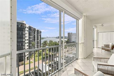 4331 Bay Beach Ln 651, Fort Myers Beach FL - photo 6 of 43