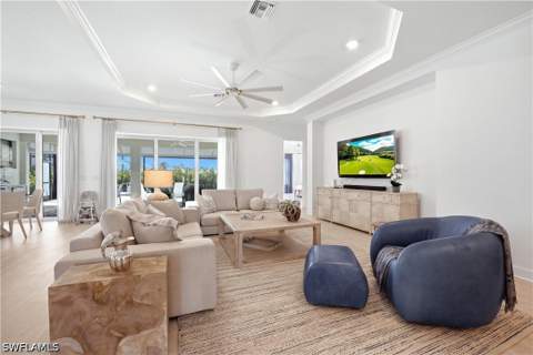 11913 Raggio Dr, Fort Myers FL - photo 6 of 30