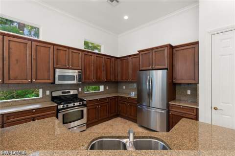 8936 Cherry Oaks Trl, Naples FL - photo 12 of 48