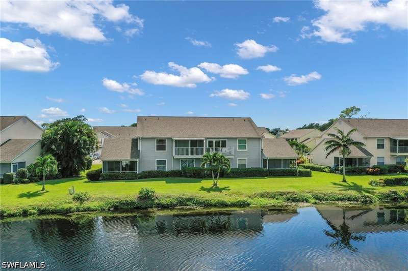 2 bedroom Condominium at 1566 Trafalgar Ln A, Trafalgar Square, Naples — photo 4