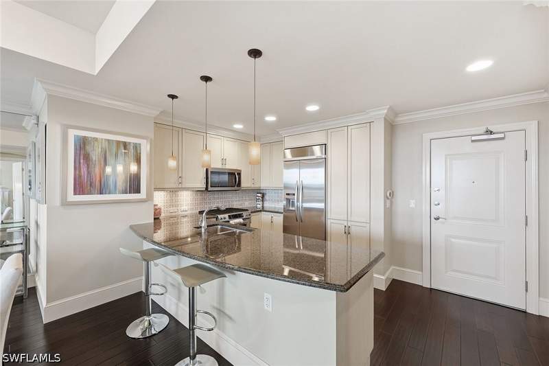 2 bedroom Condominium at 9115 Strada Pl 5405, The Strada, Naples — photo 3