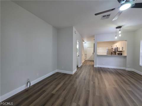 10035 Poppy Hill Dr, Fort Myers FL - photo 10 of 34