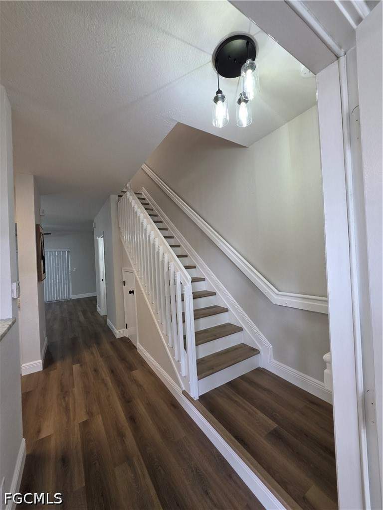 2 bedroom Townhouse at 10035 Poppy Hill Dr, Cypress Landing, Fort Myers — photo 3