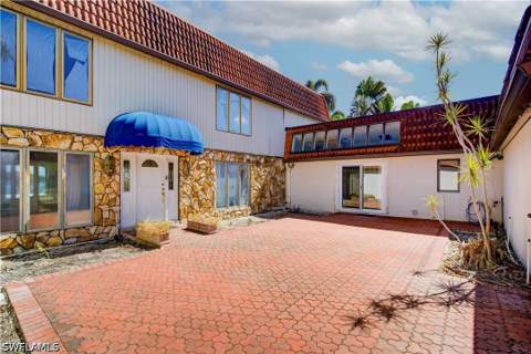 11 Capri Blvd, Naples FL - photo 9 of 49